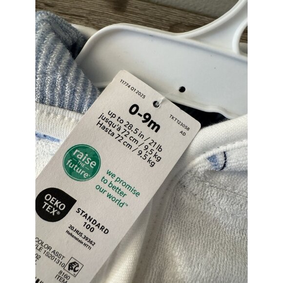 New Carter’s Baby Bathrobe White Dino Dinosaur Print Size 0-9M W8 - Picture 3 of 4